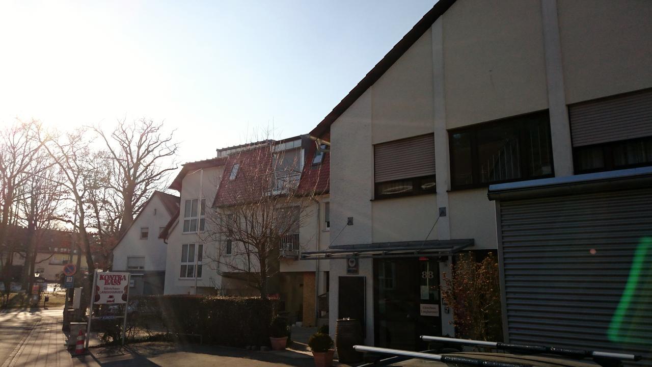 Gaestehaus Langhammer Hotel Bubenreuth Exterior foto